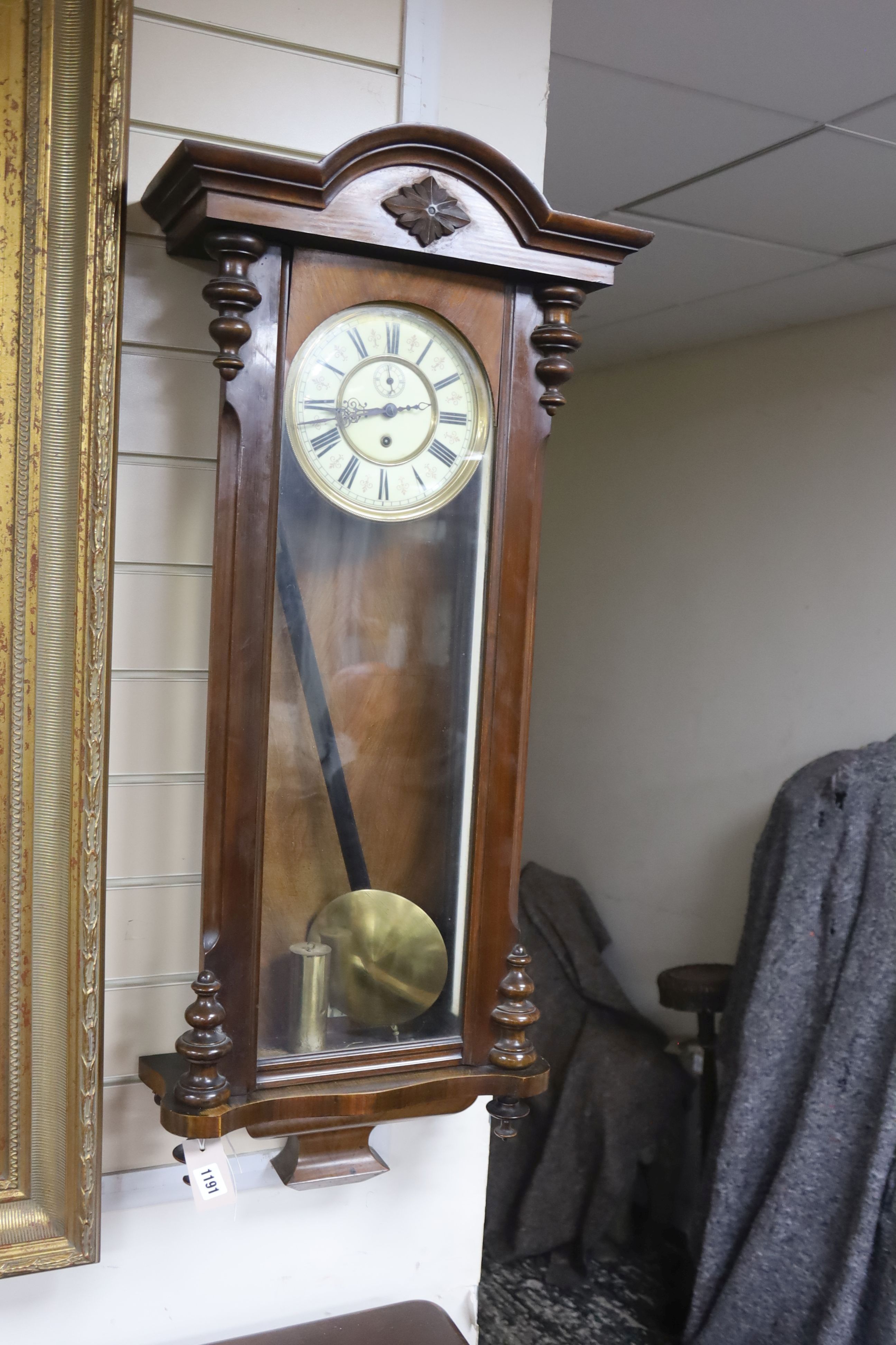 A 19th century walnut cased Vienna regulator, height 100cm